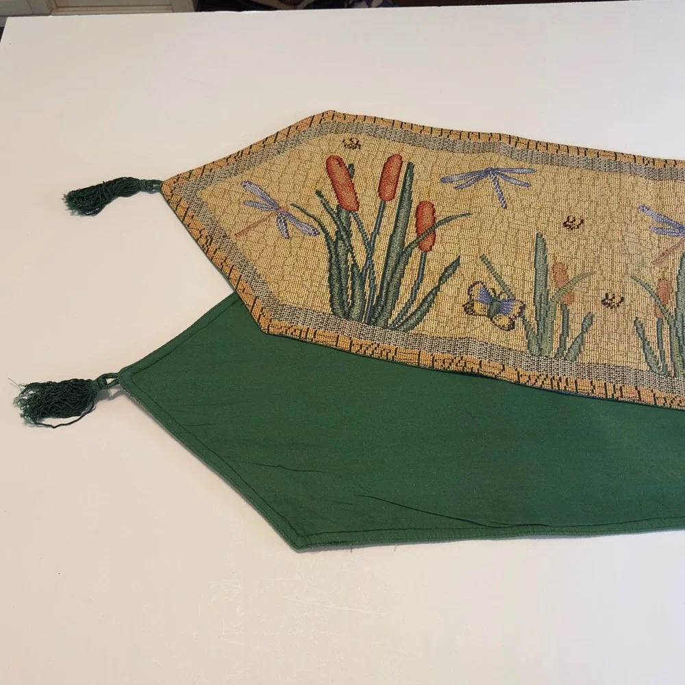 N/A woven tapestry
